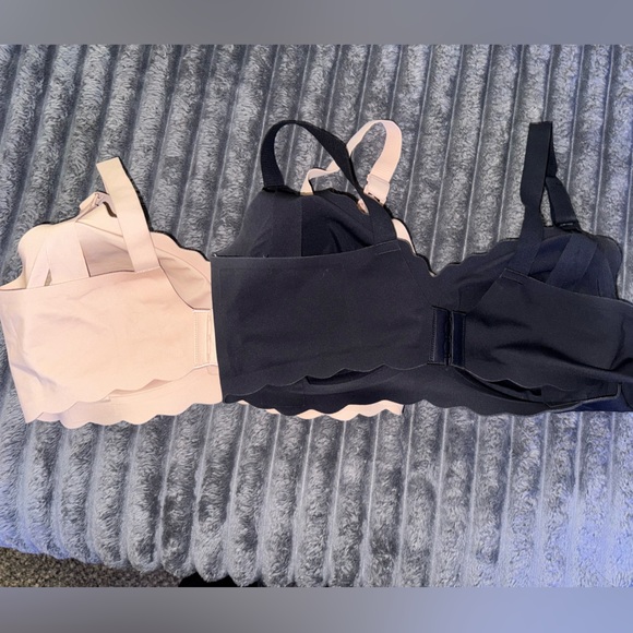 Momcozy Black and Tan Nursing Bra - Picture 3 of 5